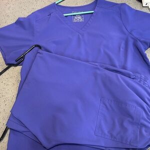 Scrub Set